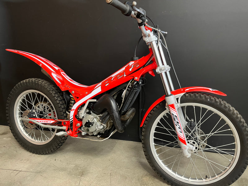 Pre-Loved MY23 Beta Evo 80 Junior